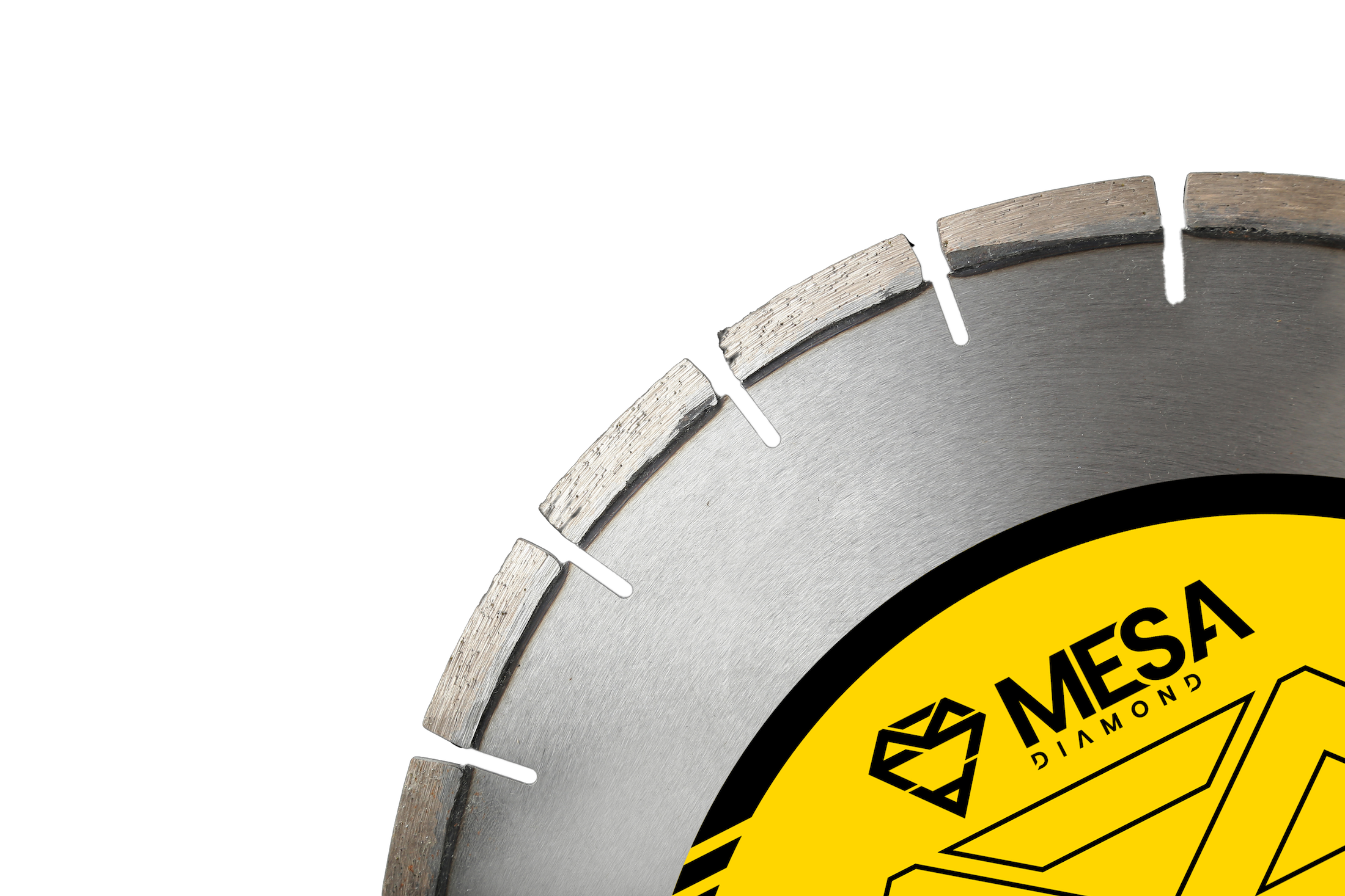 Diamond saw blades allows faster diamond concrete cutting and asphalt cutting experience. Our concrete saw blades have a long-lasting cutting life  With our diamond saw blades, you get solution to how to cut concrete pavers question.
